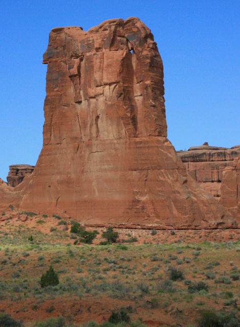 Arches NP -- The Rock 