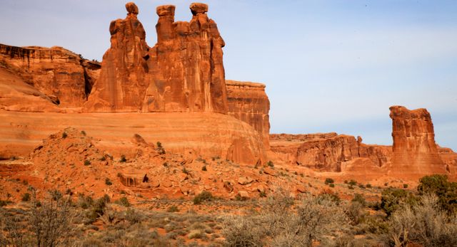 Arches NP -- The Three Gossips 