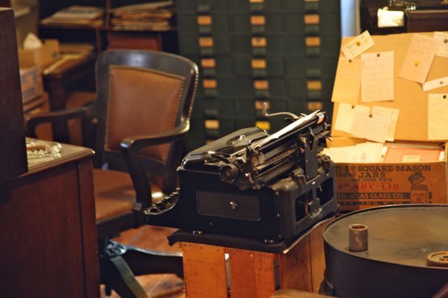 Sandburg's famous typewriter 