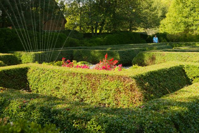 Colonial Williamsburg -- Governor's Gardens