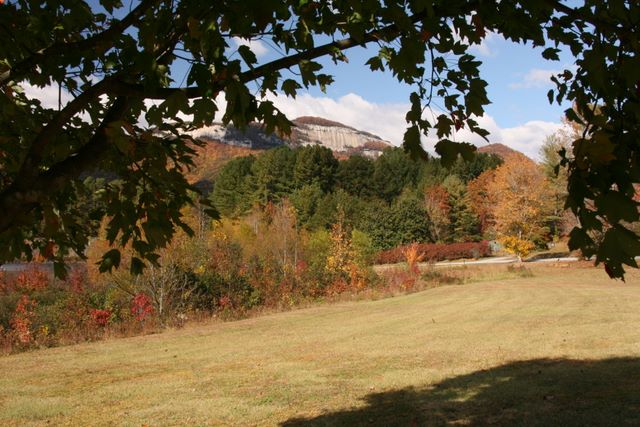 A view of Table Rock Mountain from the Table Rock Visitor's Center