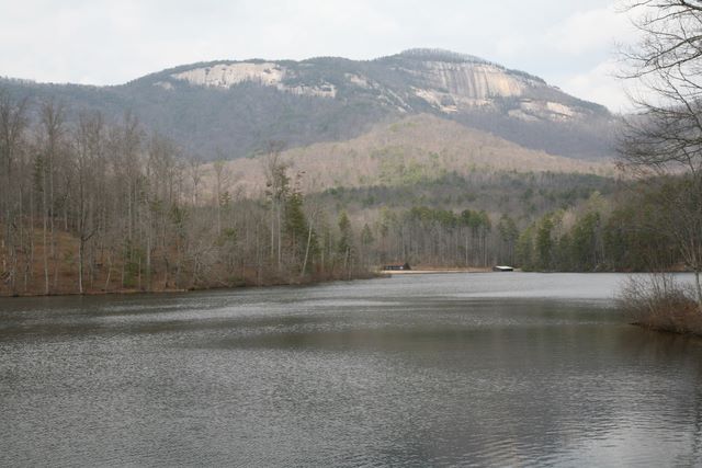 Pinnacle Lake in the winter