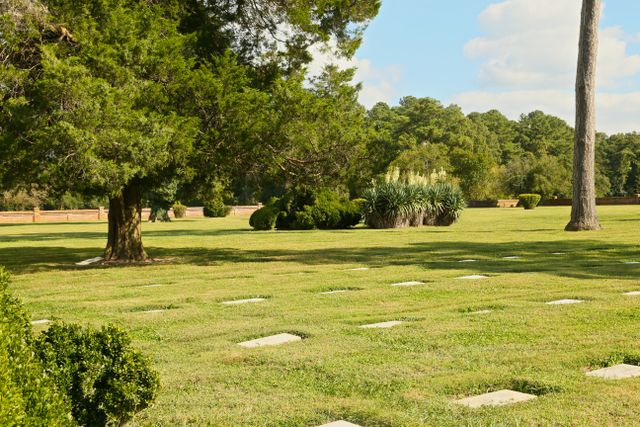 Yorktown Battlefield -- Yorktown National Cemetery 