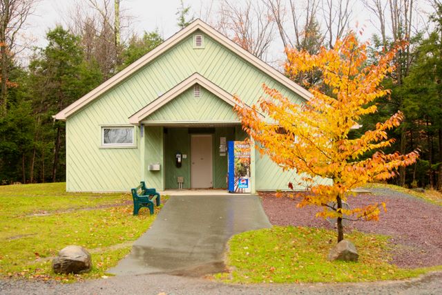 Visitor's Center 